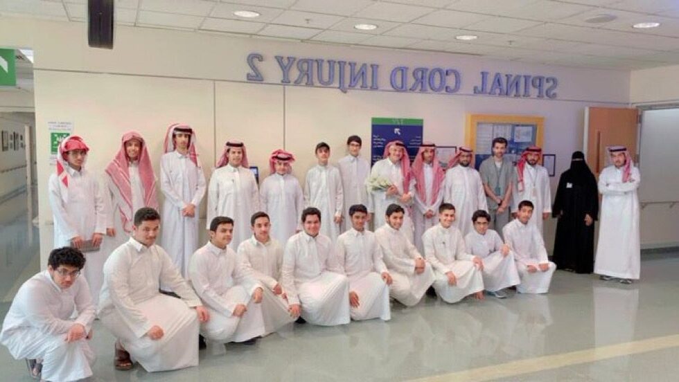 جمعية الرحالة تختتم زيارة طلابية إلى مدينة الأمير سلطان للخدمات الإنسانية e1753860674140